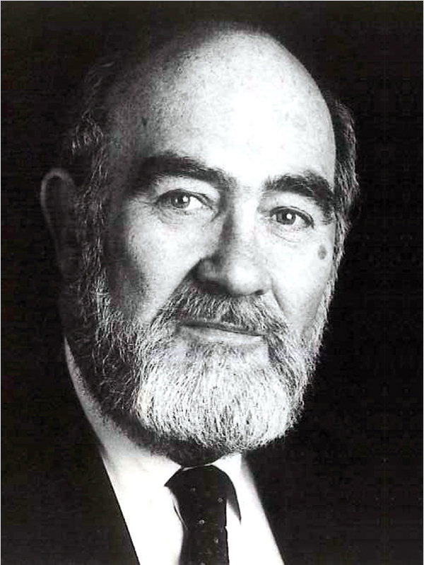 1965: Joachim Siegfried (Joop) van Tienhoven becomes a partner